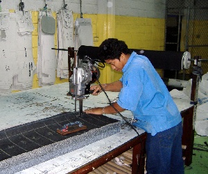 jeans cutter